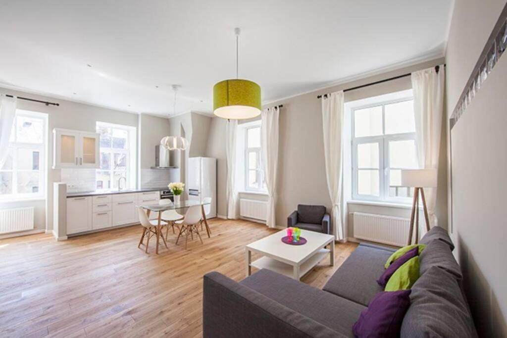 Modern & Spacious 80M2 Apartment In Riga Old Town מראה חיצוני תמונה
