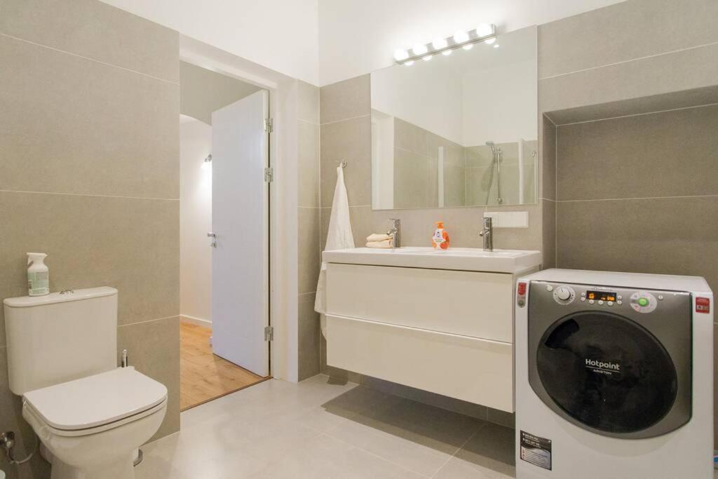 Modern & Spacious 80M2 Apartment In Riga Old Town מראה חיצוני תמונה